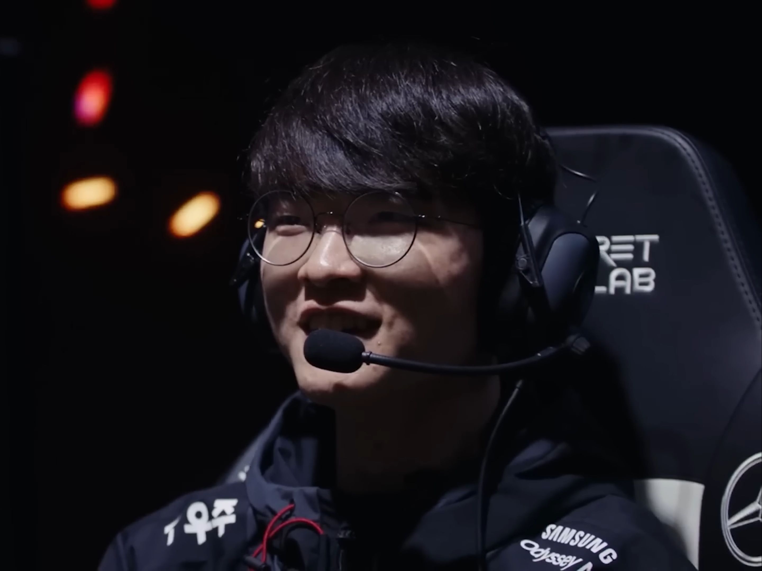 其高位迫抢 其高位迫抢